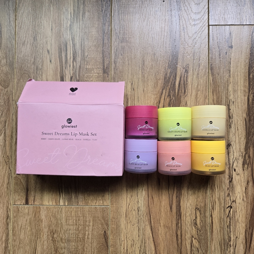 glowiest LIP BALM MASK